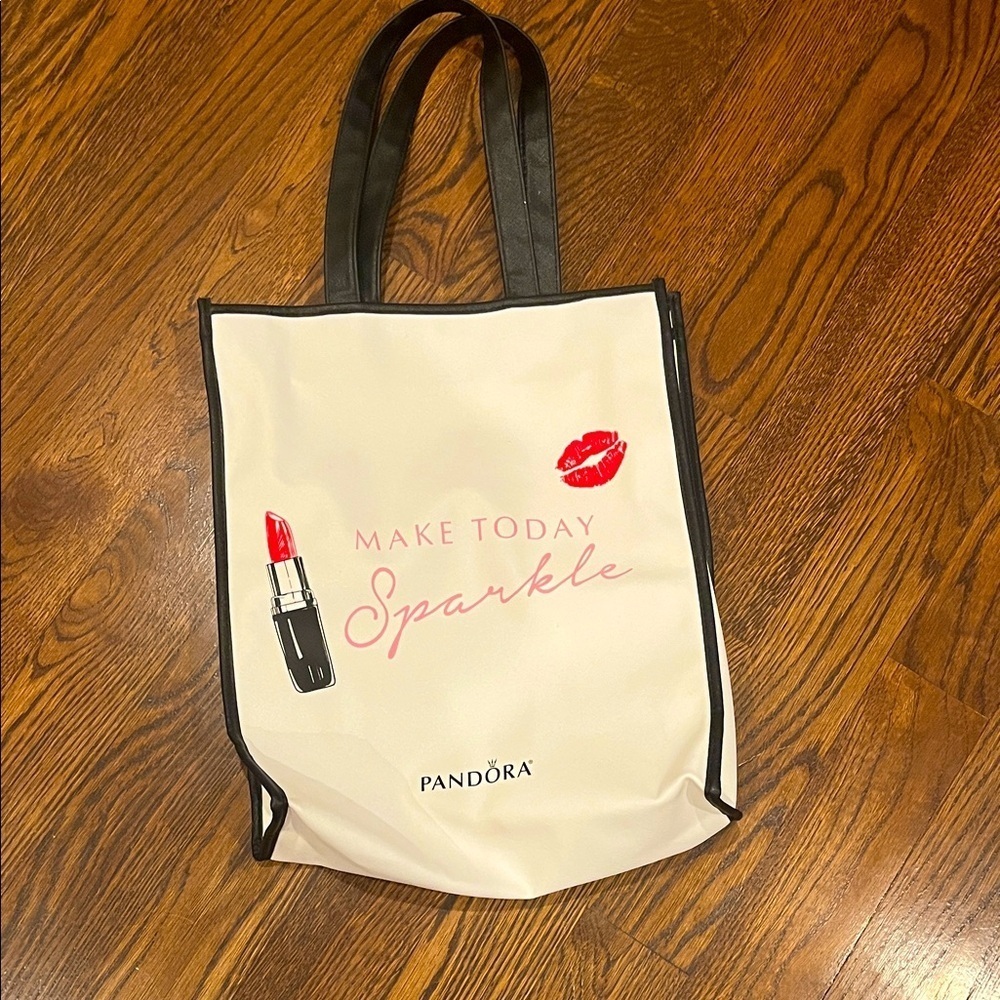 Pandora White and Black Tote with Red Accents